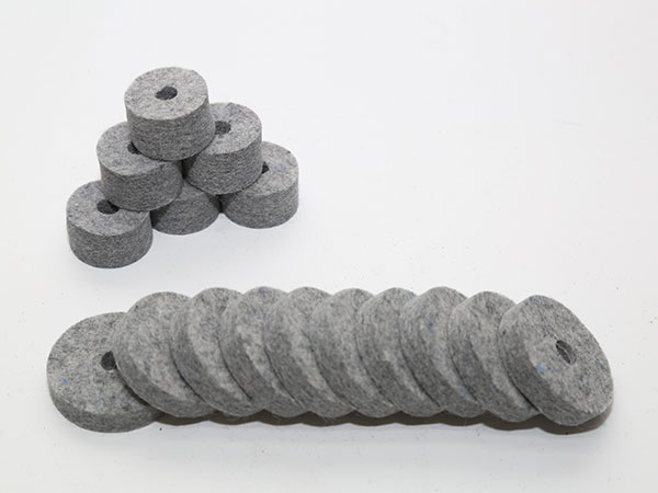 灰色羊毛氈墊片